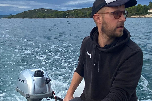 Kontakt mit Hubert von RED SAILING